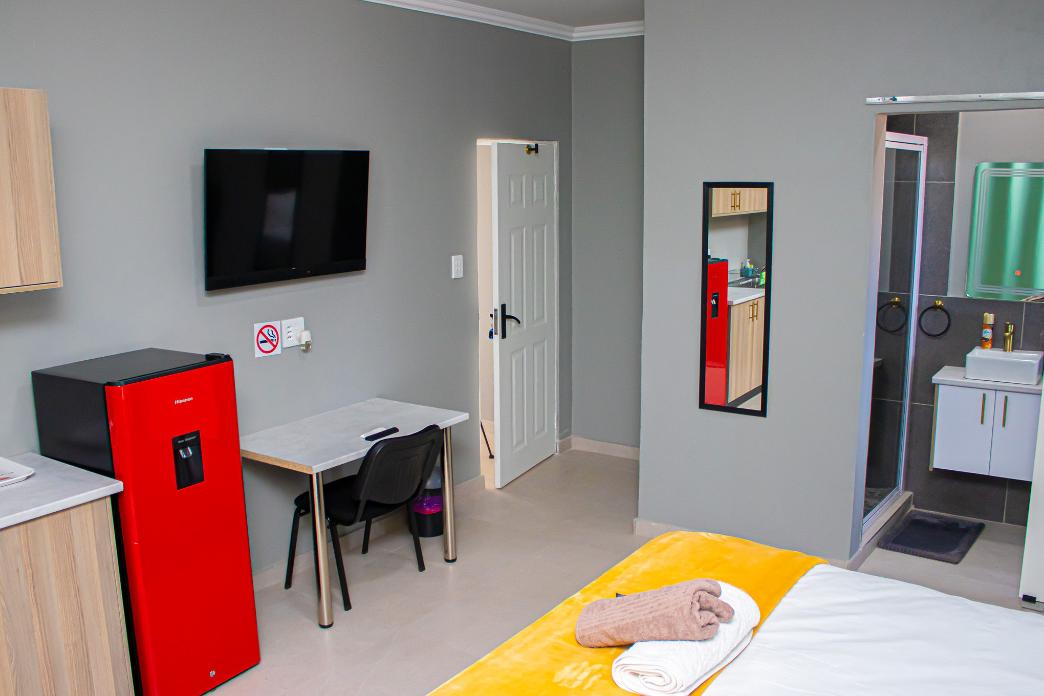 Room 8 Image
